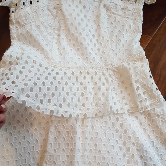 🎊HP🎊 Banana Republic White Lace Peplum Dress Kate Middleton Inspired - Picture 7 of 14